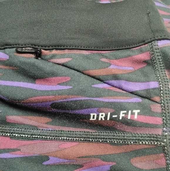 Nike Women's Dri Fit Running Capri Pants   Size S - Picture 4 of 6